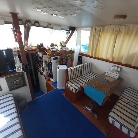 Botel Barca Brezza Marina *